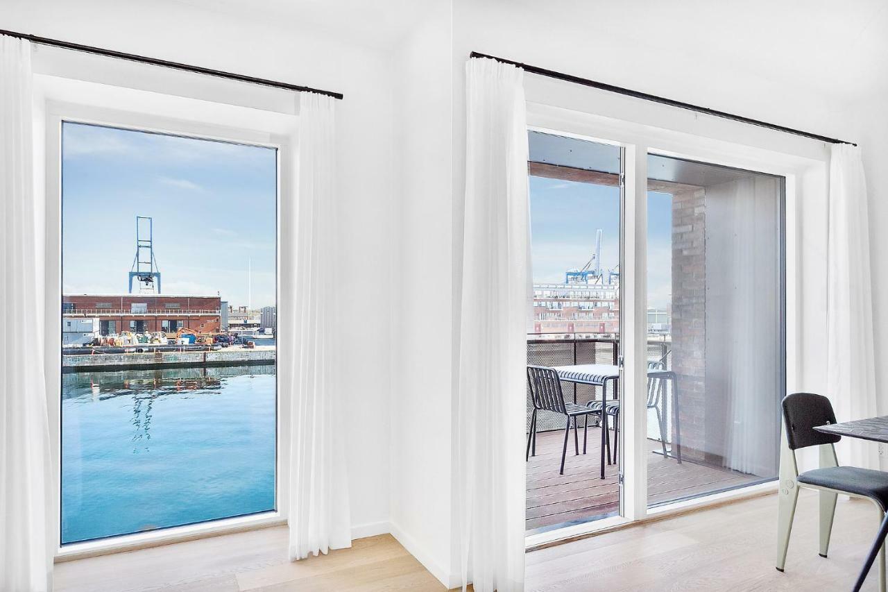 Seaport Apartment